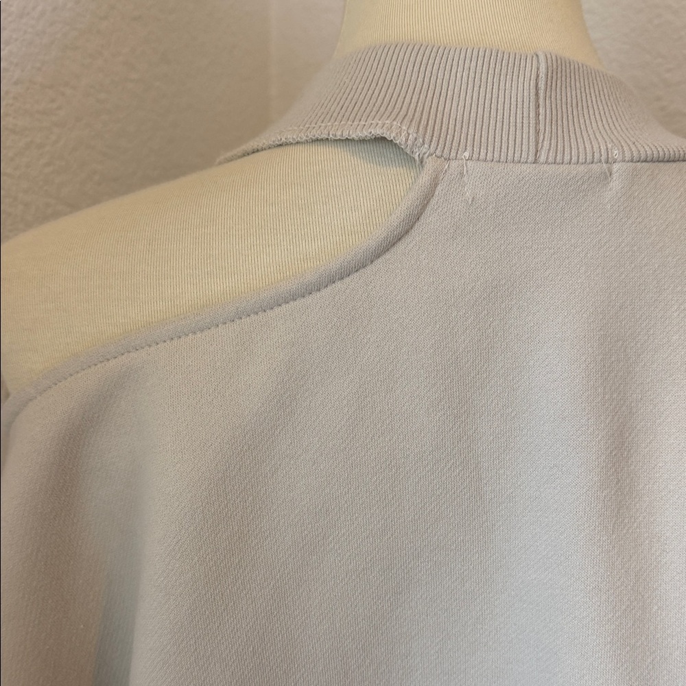 OAK + FORT Neutral Cut-Out Sweatshirt / Sweater - Picture 5 of 6